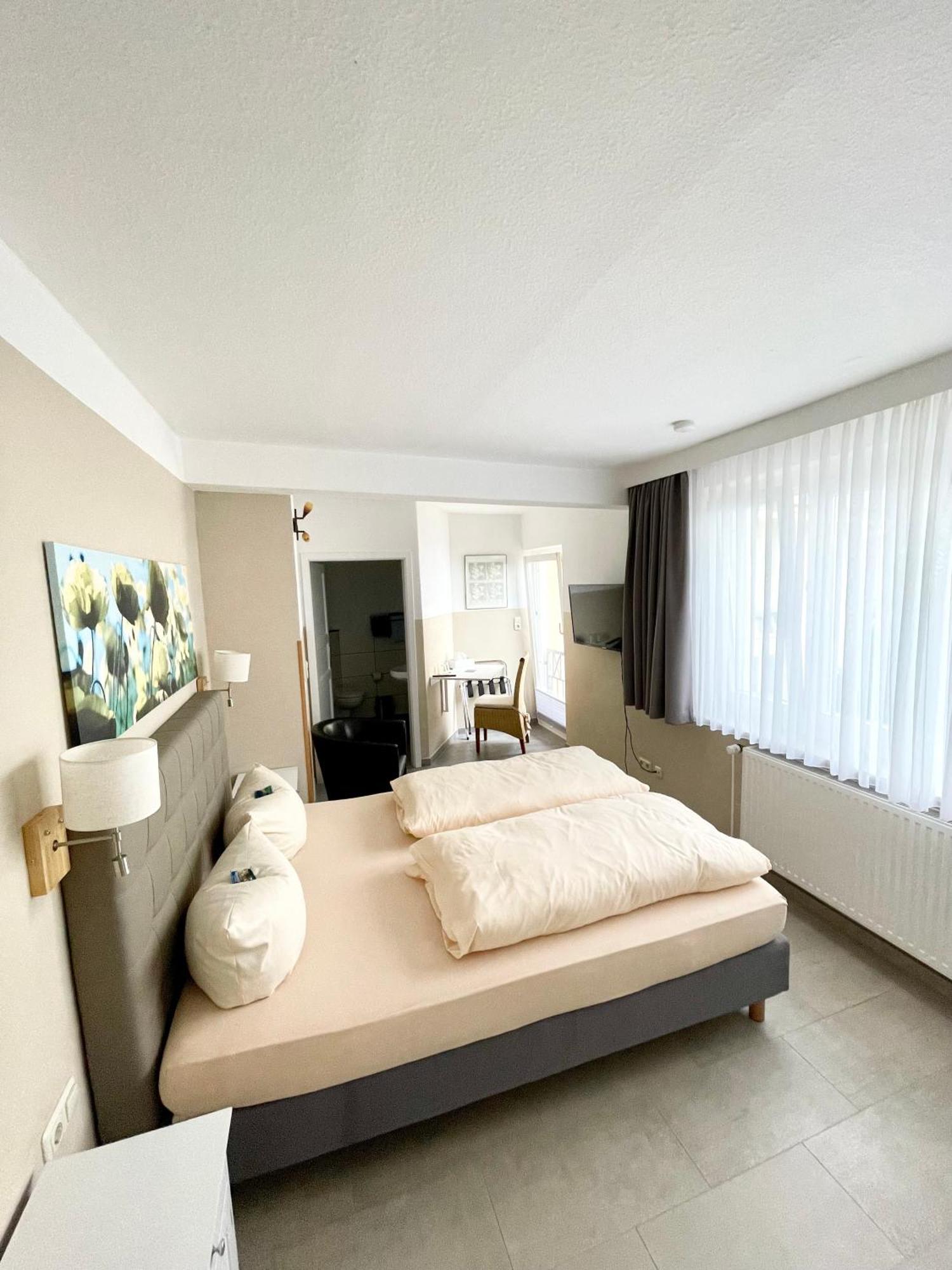 Gaestehaus Astrids Strandmuschel Binz Exterior foto
